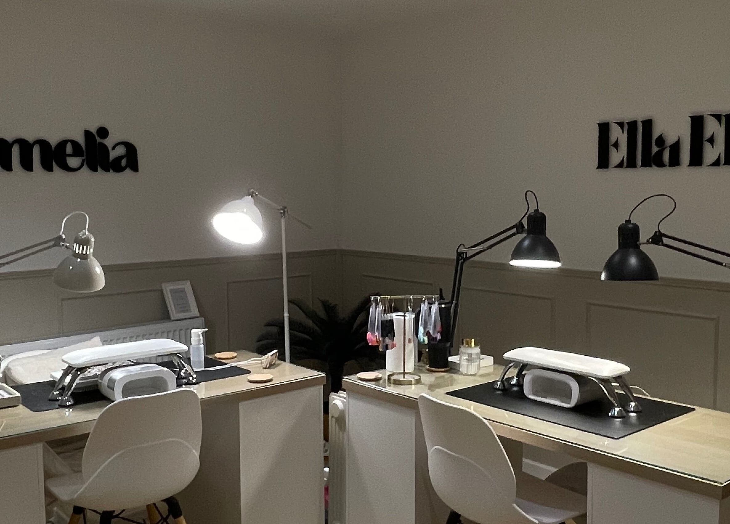 Ella Elyse Beauty - Great Harwood manicure stations in Great Harwood, England, GB, featuring elegant lighting.