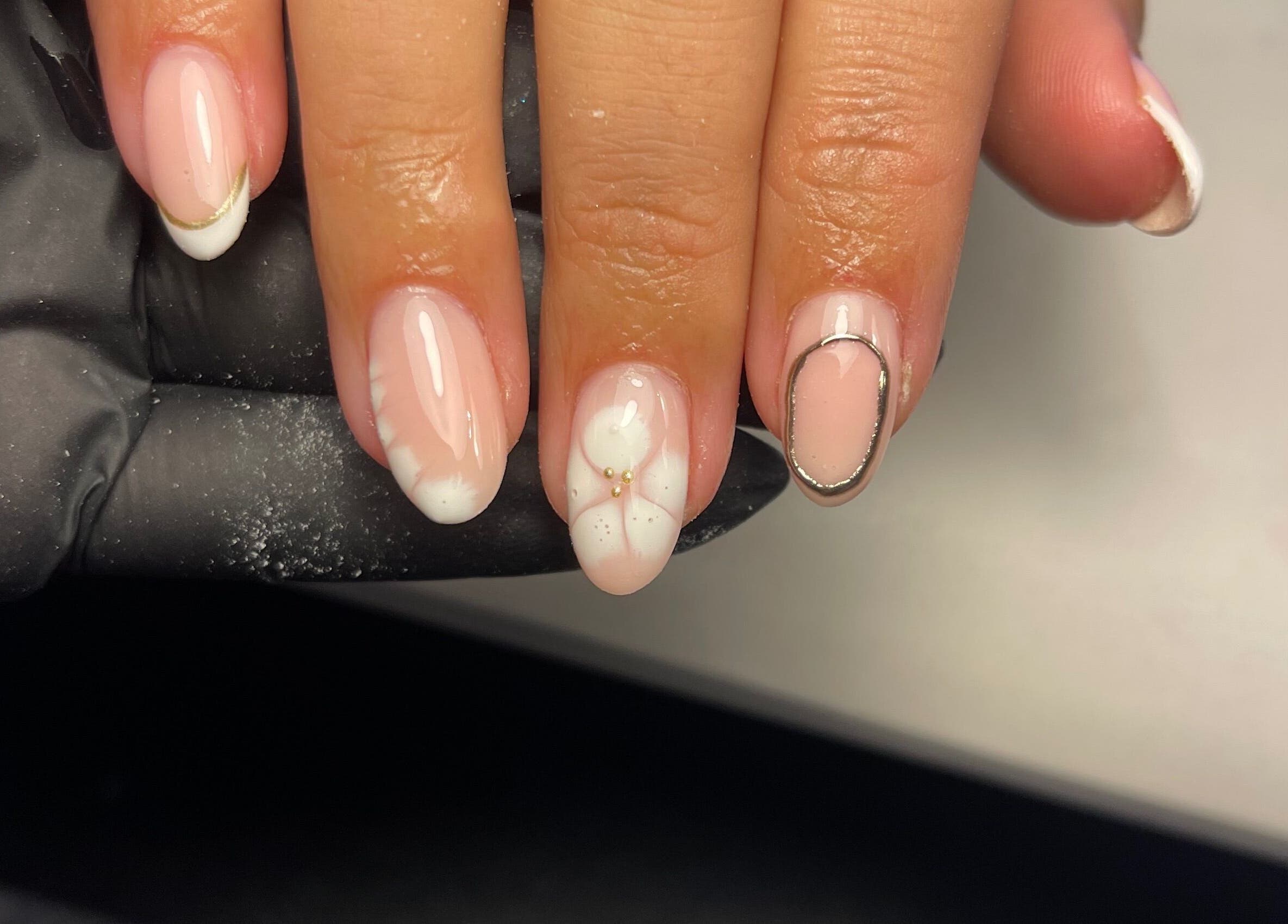 Elegant floral nail art by Ella Elyse Beauty - Great Harwood, Great Harwood, England, GB. Pink and white design.