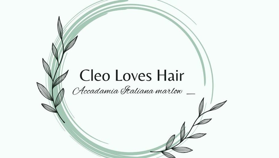 Cleo Loves hair  at Accadamia Italiana Marlow, bilde 1