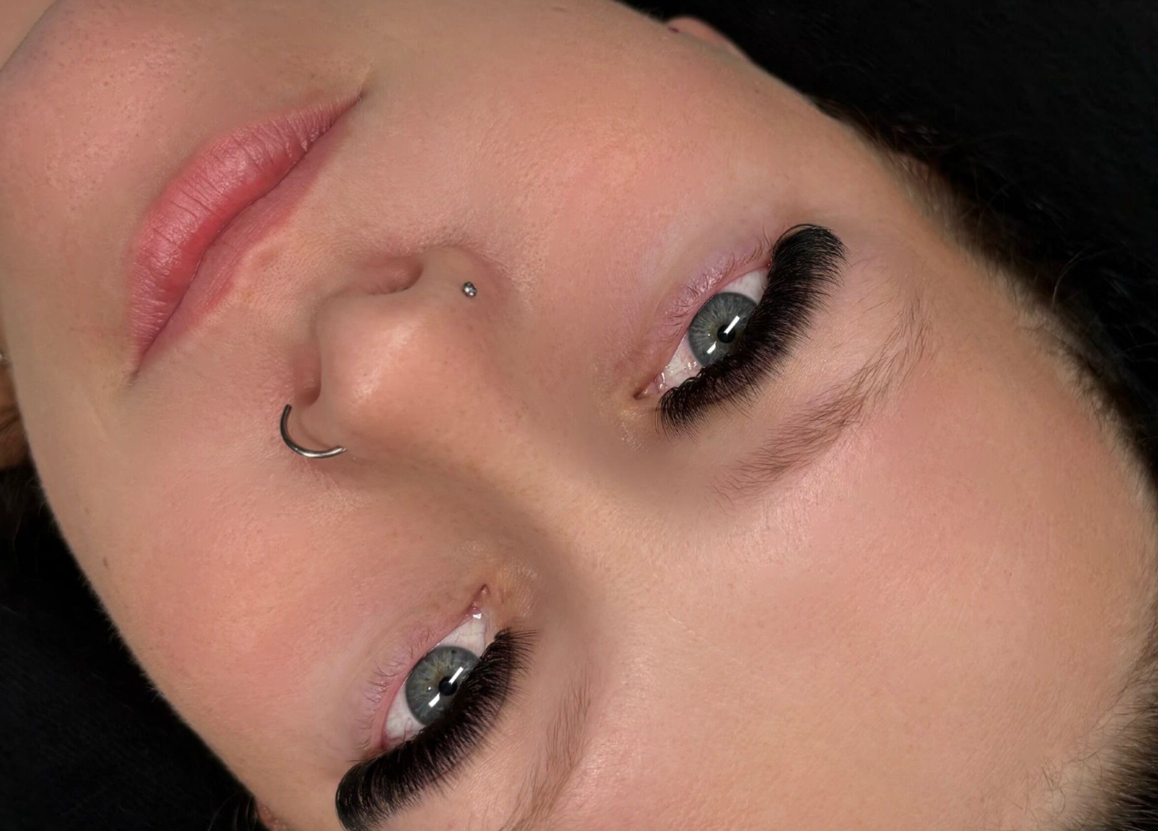 Close-up of elegant eyelash extensions at Halo Beauty Bar in Mudgeeraba, Queensland, AU.