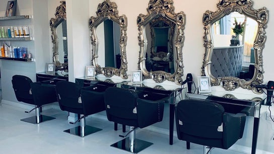 Vanity Hair And Beauty Salon