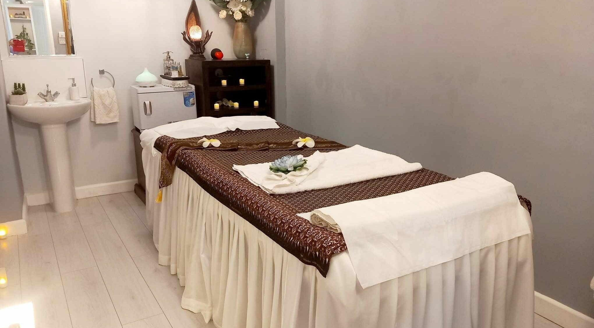 Relaxing massage room at Prim Senior Thai Massage, 53 Junction Rd, Archway, London N19 5QU. Tranquil setting in London, England, GB.