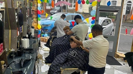 Luxury Cutz imaginea 3