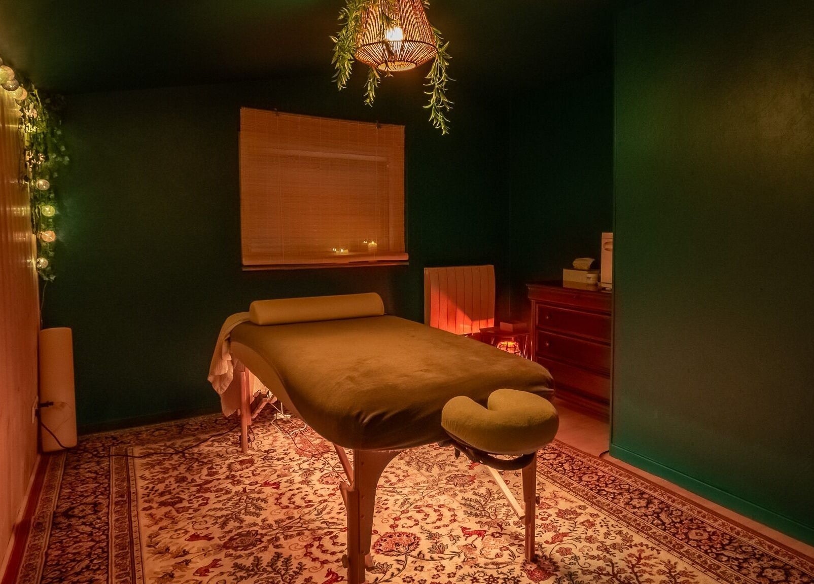 Salle de massage paisible chez Les Mains De Matthieu, Bessoncourt, Bourgogne-franche-comté, FR.