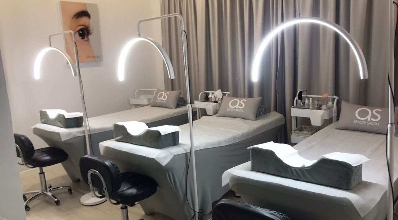 Relaxing spa beds at Ann Shane Hair Beauty Salon, Petaling Jaya, Selangor, MY, offering ultimate rejuvenation.