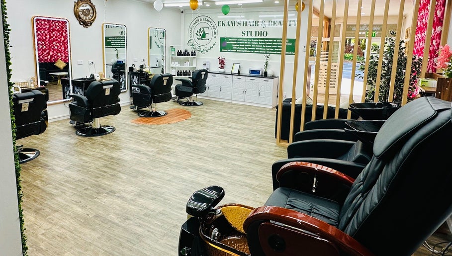 Ekam’s Hair & Beauty Studio зображення 1