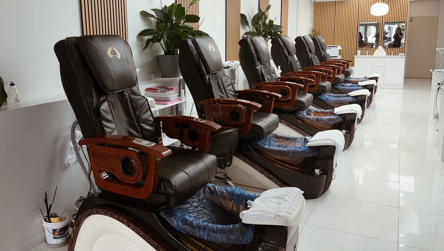 Luxurious pedicure chairs at Five Star Nails Mission Bay, Auckland, Auckland, NZ offer ultimate comfort and style.