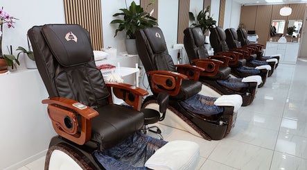 Comfortable pedicure chairs at Five Star Nails Mission Bay, Auckland, NZ, offering a relaxing experience.