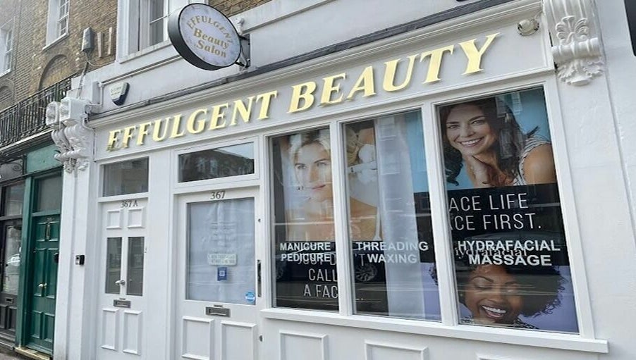 Effulgent Beauty | Nails-Massage-Waxing-Threading-Tinting-Hydrafacial afbeelding 1