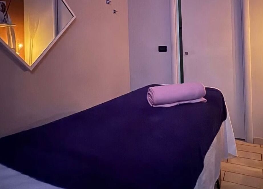 Stanza massaggio tranquilla a L'angolo Del Benessere, Torino, Piemonte, IT.