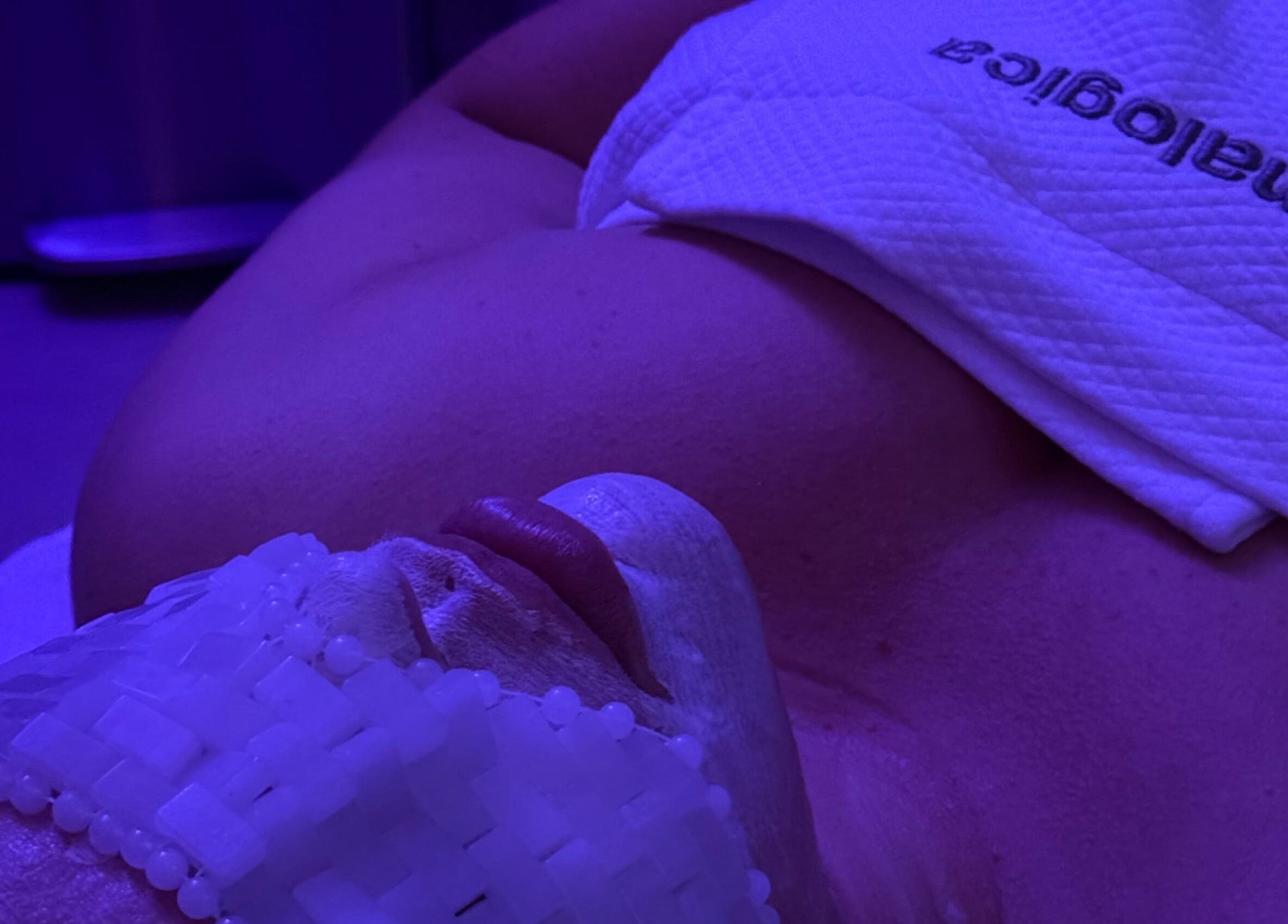 Client receiving a rejuvenating facial treatment at Aleestheticss, located in Laval, Québec, CA.