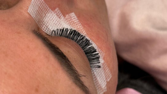 The Lash & Brow Room