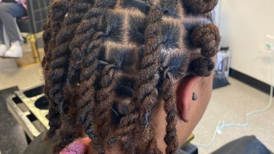 Royal Beauty and Braids LLC