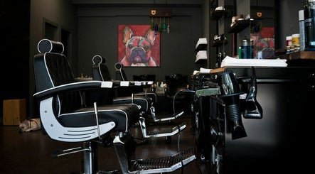 Burly Barber image 3