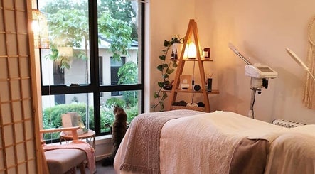Michaela's Holistic Beauty image 2