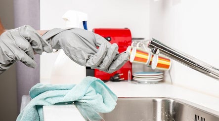 CW Cleaning Services image 3