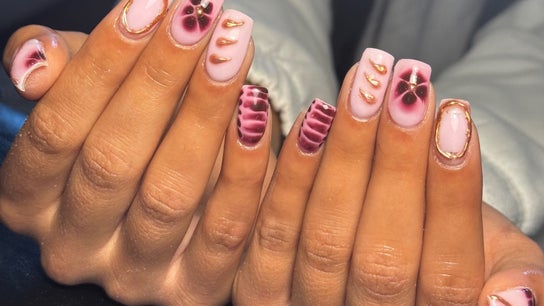 Eva’s Nailroom
