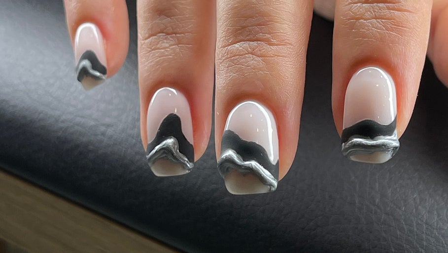 Nails.by.margaryta image 1