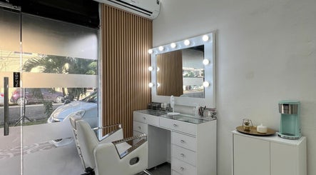 Beauty room by Emmarc image 3