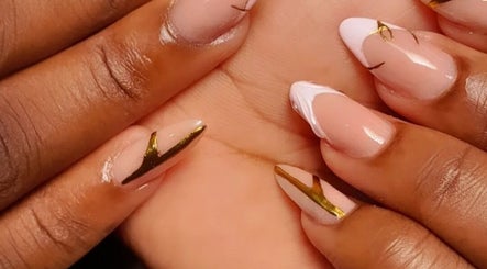 Onlylettynaildt image 2