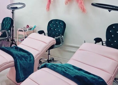Lashesbychance beauty room in Romford, England, GB with plush chairs and tranquil decor.