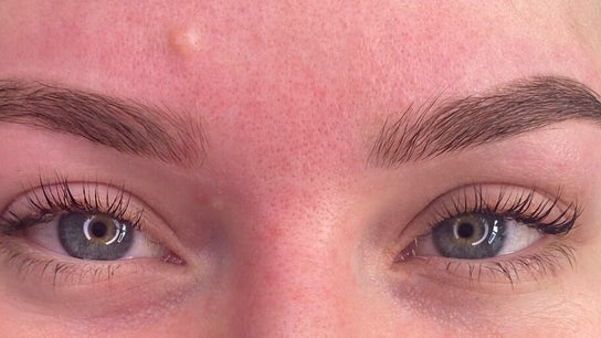 Brows and Beauty by Emma