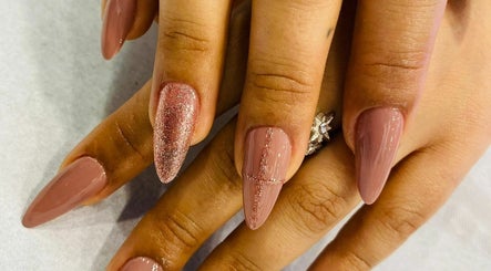 Never Before Nails & Beauty image 3