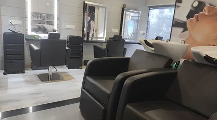 Lakme Salon Thakurpukur, bilde 2