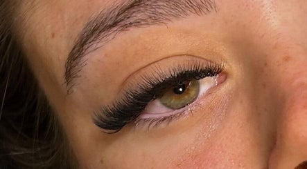 KW Lashes