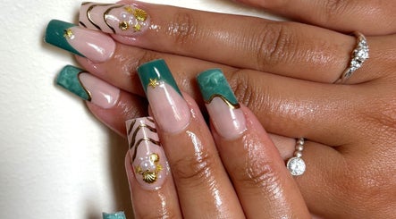 Ctrl Nails