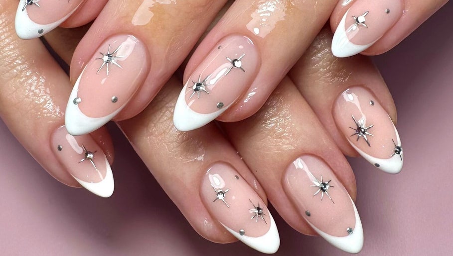 Aura Nail Art Studio – kuva 1