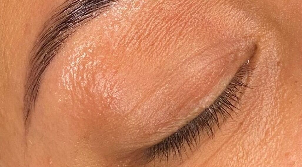 Close-up of perfectly shaped eyebrow and eyelid at Thàvma Beauty, Mulgoa, New South Wales, AU.