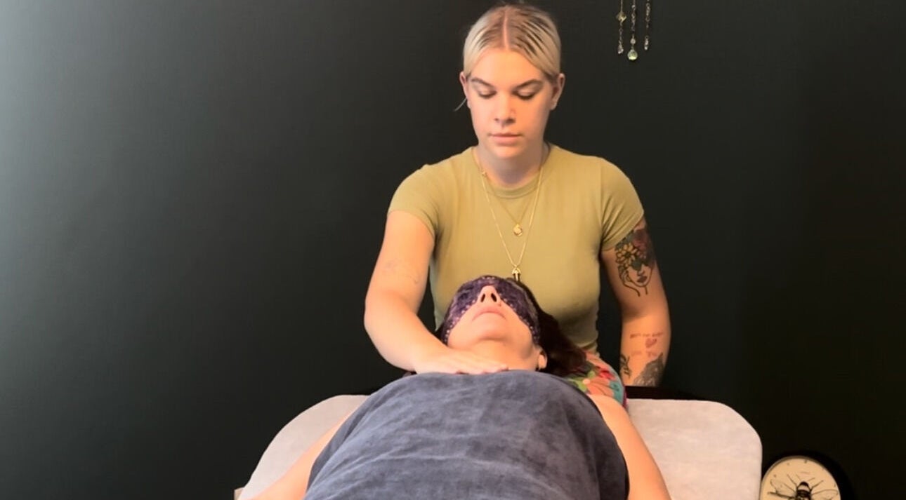 Relaxing massage session at Bee Blissful Massage in Caerphilly, Wales, GB with a focus on tranquility.