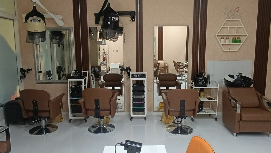 Immagine 1, Dar Al Saada Beauty Saloon