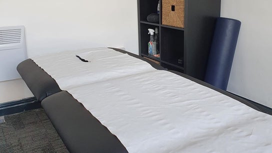 Select Therapy, Alexandra Road