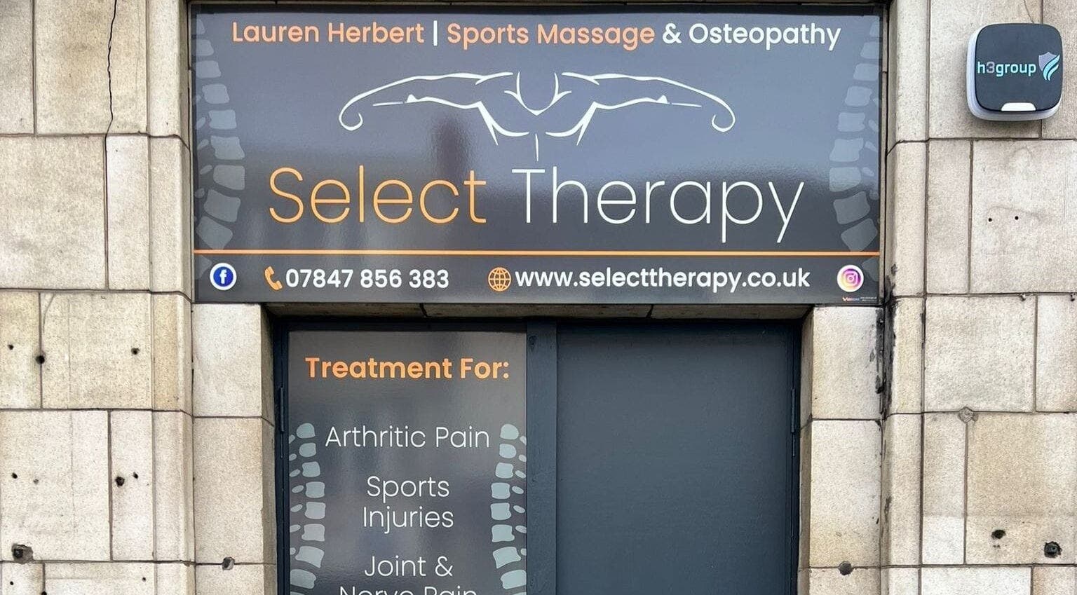 Entrance sign for Select Therapy, Alexandra Road in Gorseinon, Wales, GB, offering sports massage and osteopathy.