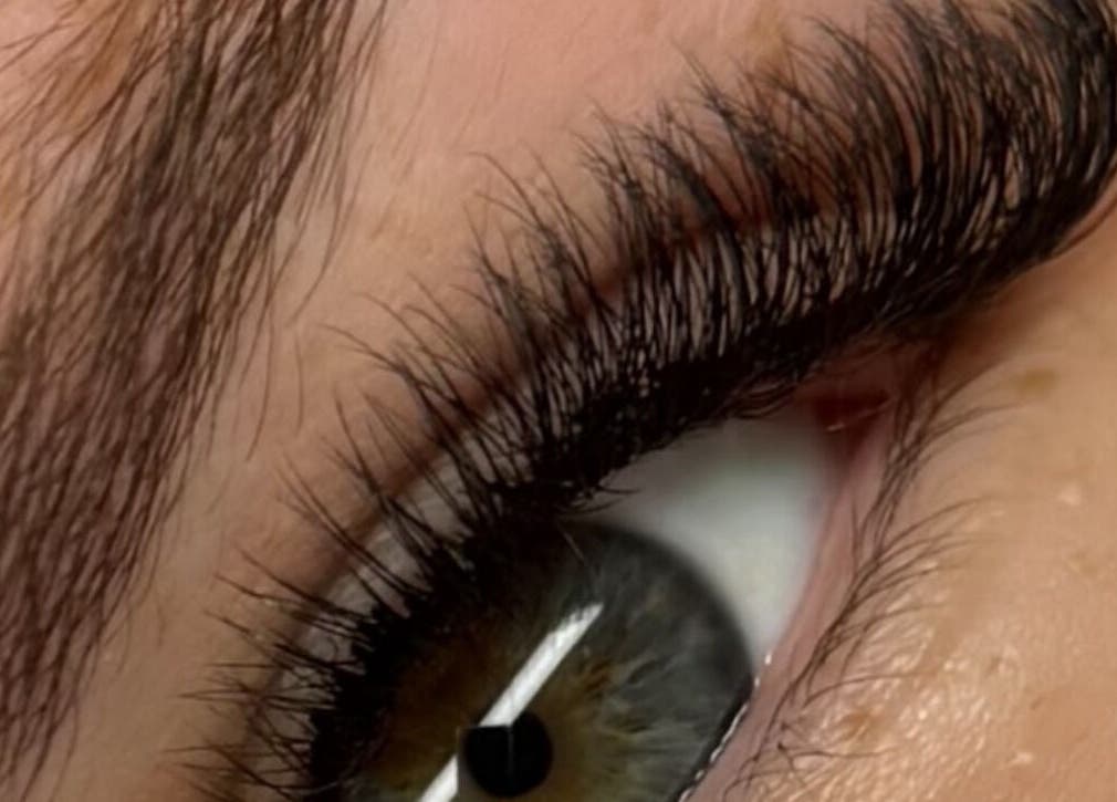 Close-up of enhanced eyelashes at Glowbykarla Beauty, Bradfield, New South Wales, AU, showcasing expert styling.