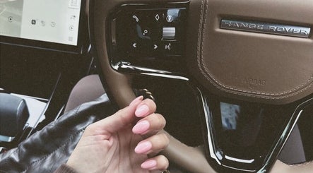 LA ROSA NAILS image 3