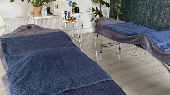 Glow Skin And Wellness