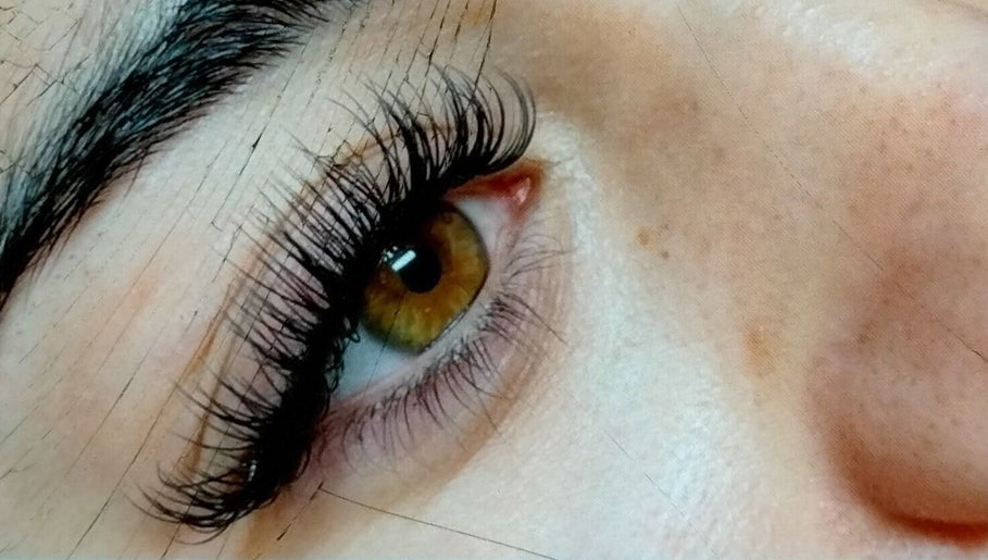 Close-up of beautiful eyelash extension from LashoutMonique in Alberton, Gauteng, ZA.