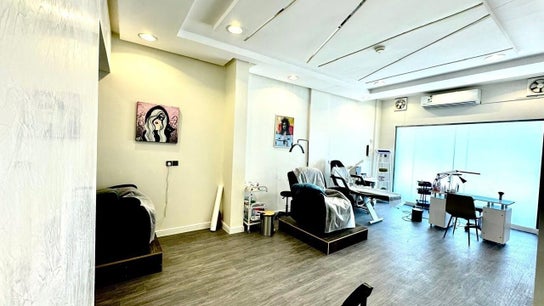 ‎⁨مشغل الخيال الملهم للتزيين النسائي⁩
