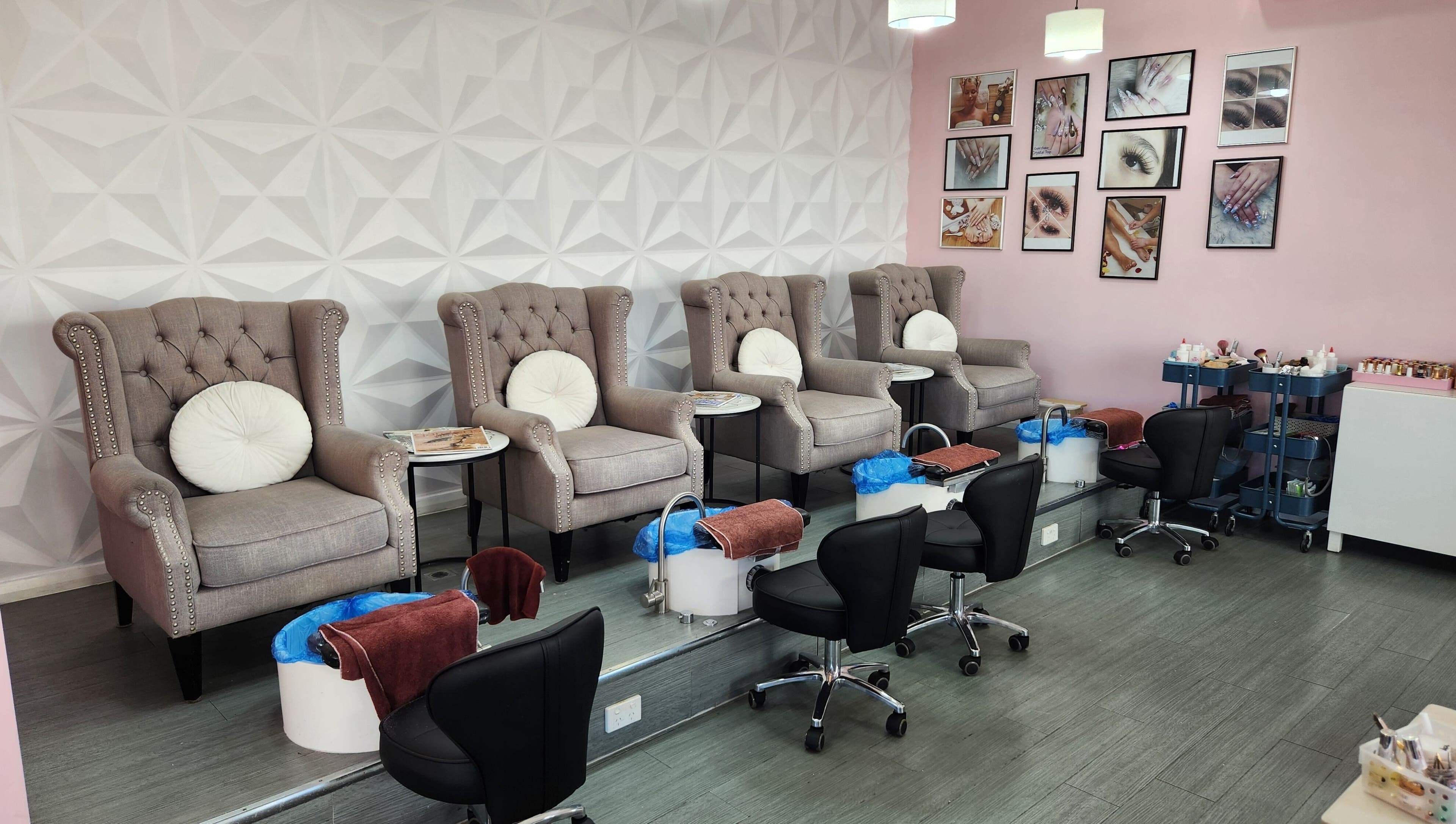 Luxurious pedicure chairs in Lunas Nails Palace, Walkerville, South Australia, AU, inviting relaxation and beauty.
