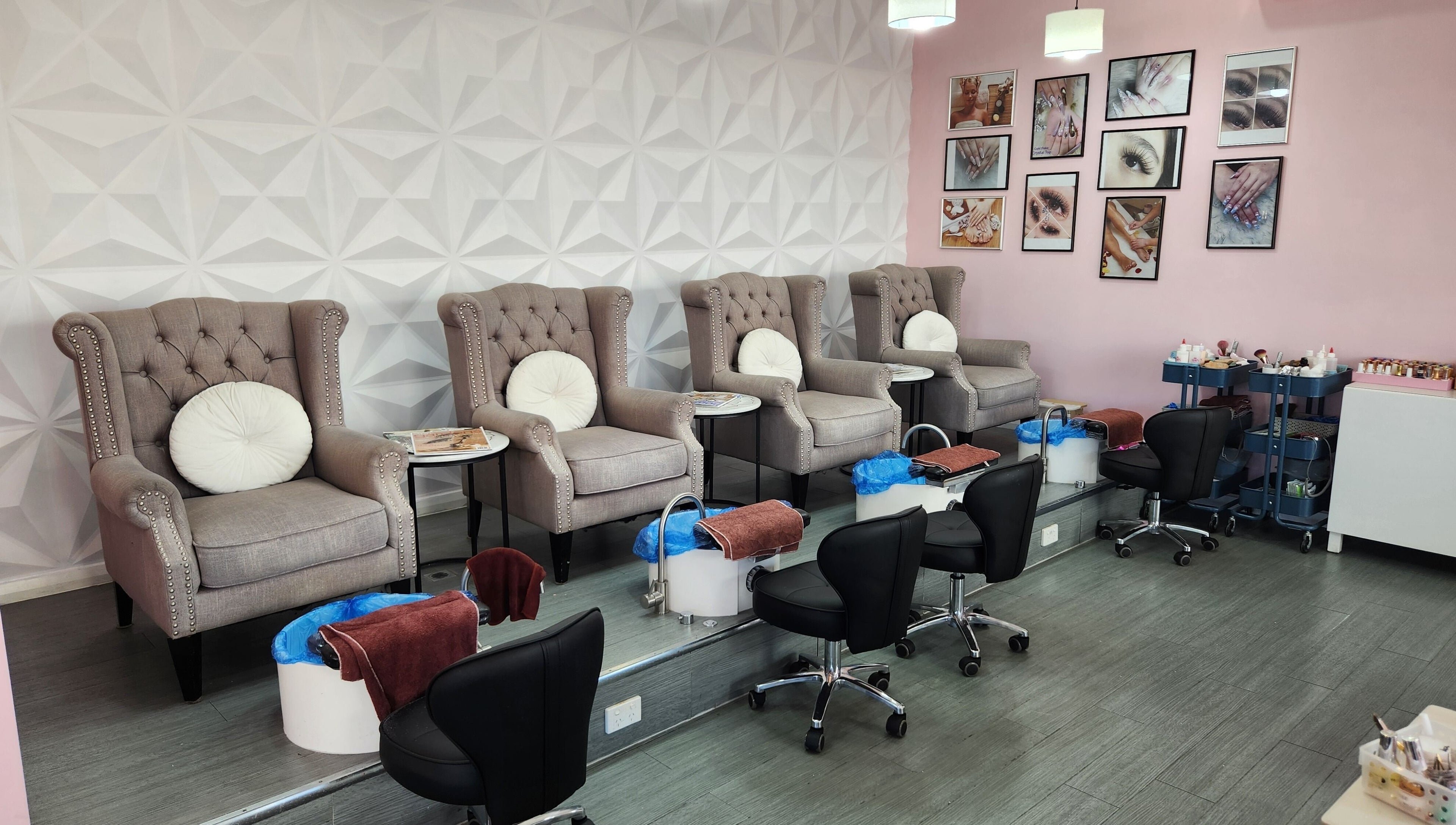 Luxurious pedicure chairs in Lunas Nails Palace, Walkerville, South Australia, AU, inviting relaxation and beauty.