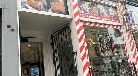 Ola barber shop image 3