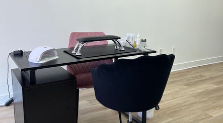 Cloud Nine Beauty Studio Tillsonburg afbeelding 3