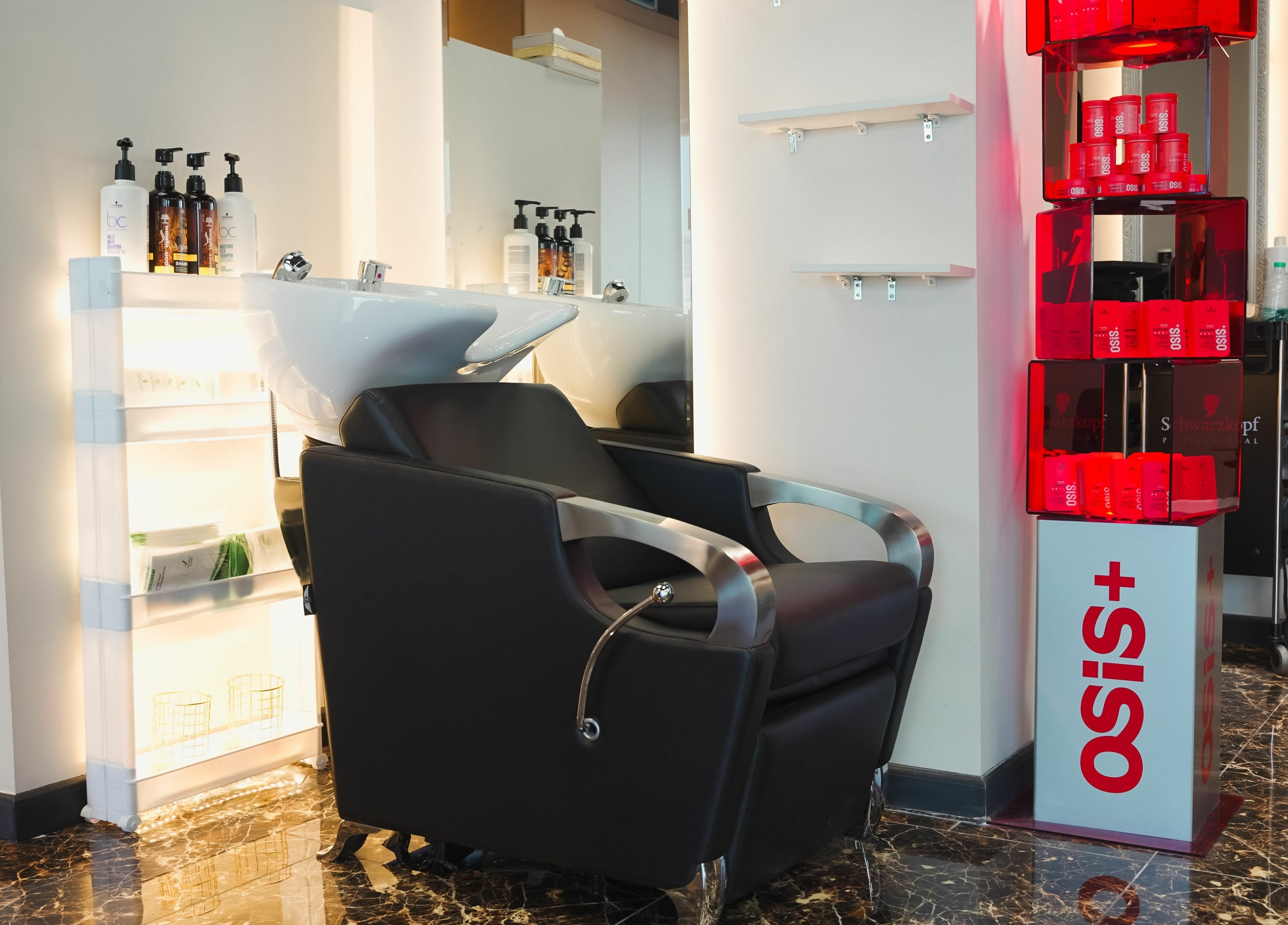 Modern wash station at Picasso Touch Salon For Gents, Abu Dhabi, AE, featuring sleek design and premium products.