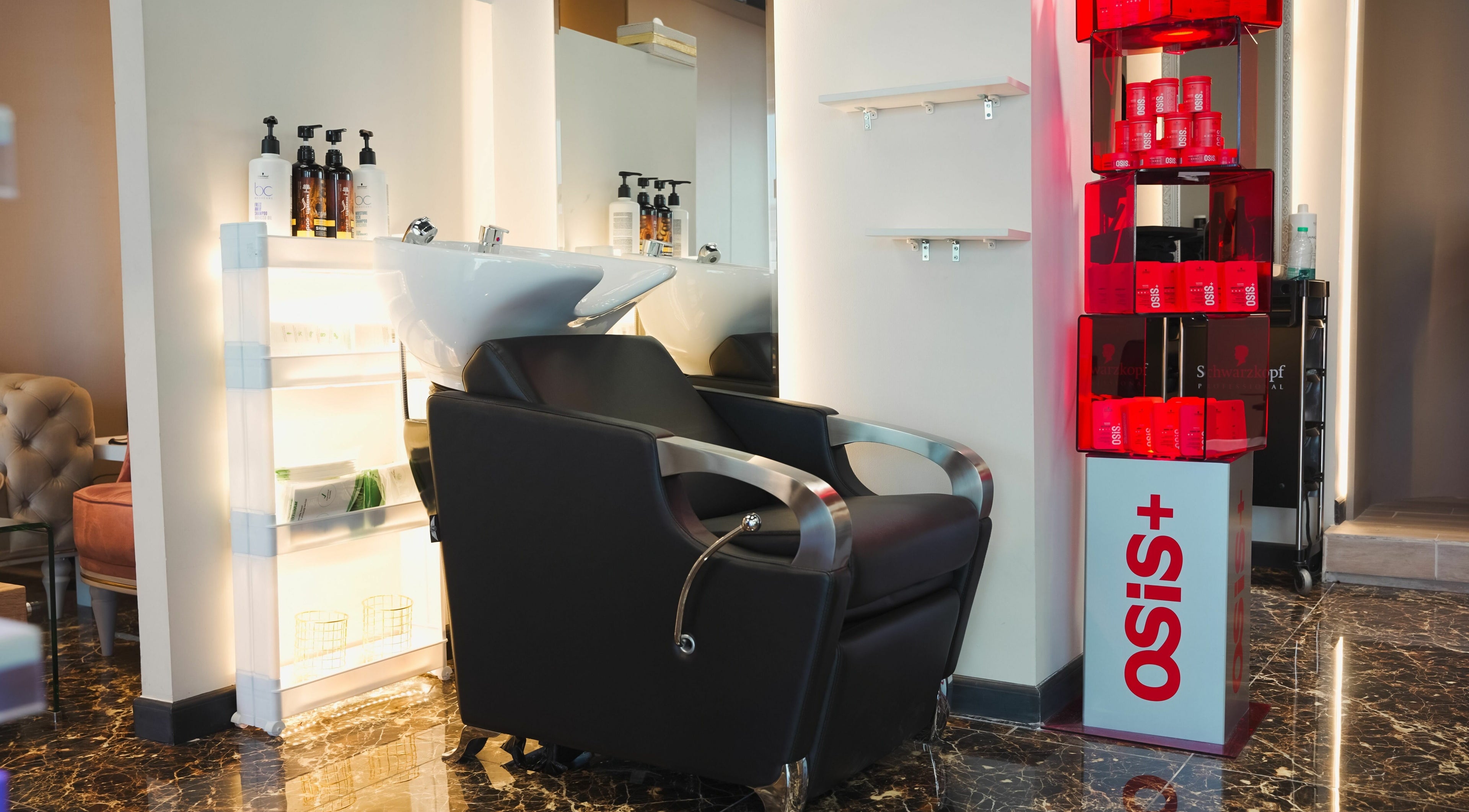 Modern wash station at Picasso Touch Salon For Gents, Abu Dhabi, AE, featuring sleek design and premium products.