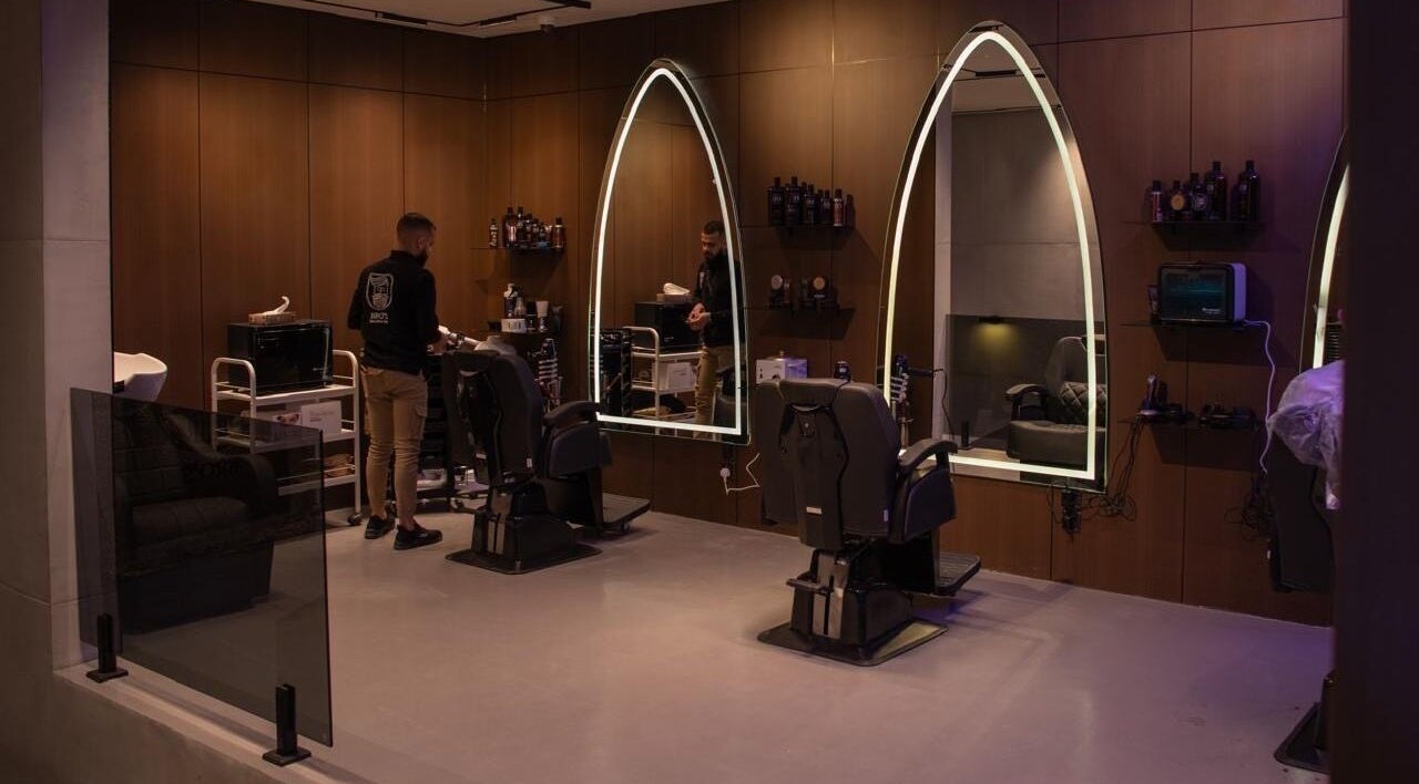 Chic styling area at Bros Salon Qatif, Al Qatif, Eastern Province, SA with professional equipment.