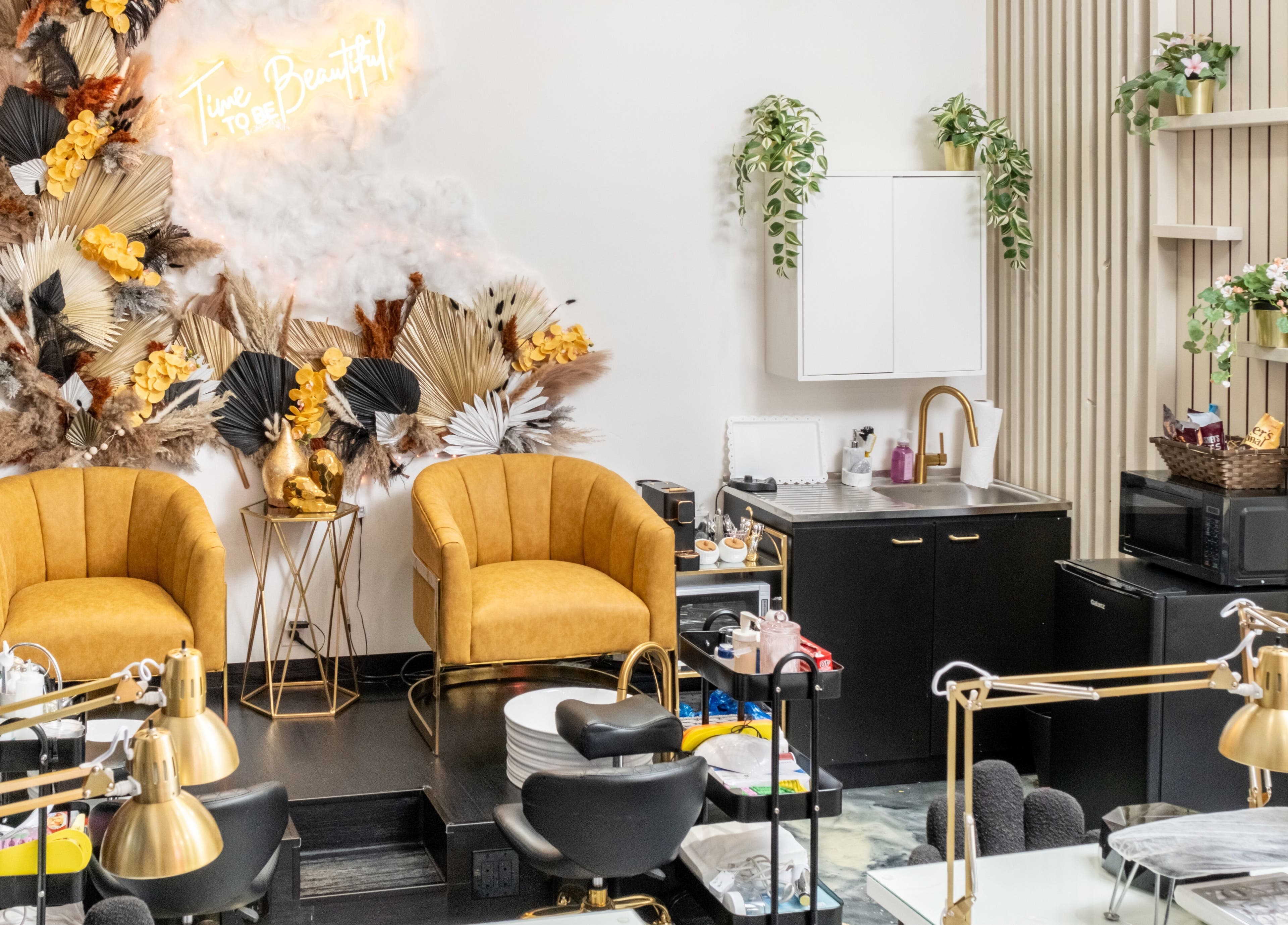 Rincón elegante y acogedor en Beauty Style by Yanet, Miami, Florida, US. Perfecto para relajación y bienestar.