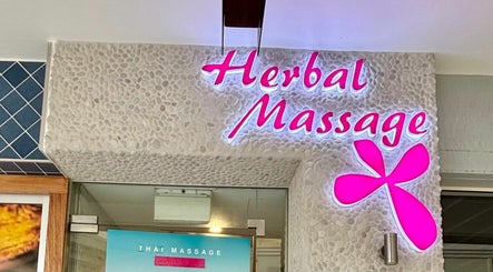 Herbal Massage (Surfers Paradise Gold Coast )